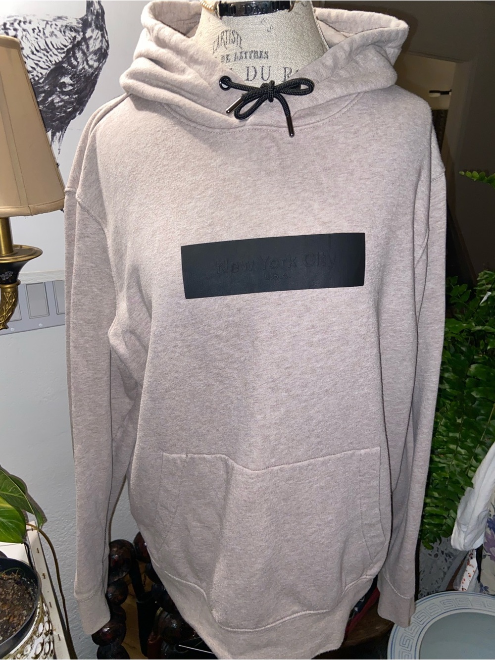 Men's Beige Pullover Hoodie with Black New York logo